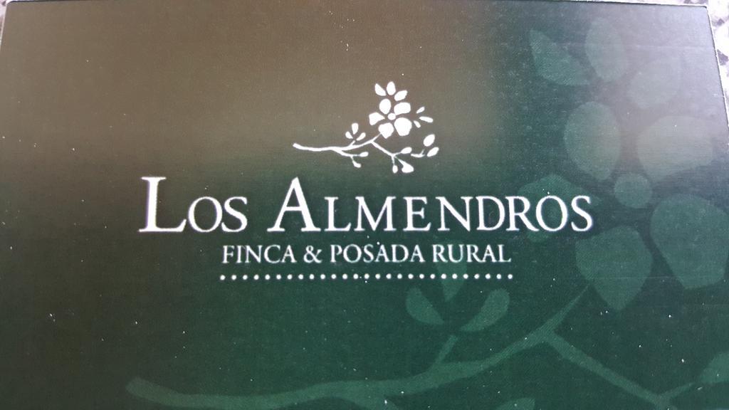 Finca Los Almendros 호텔 투누얀 외부 사진
